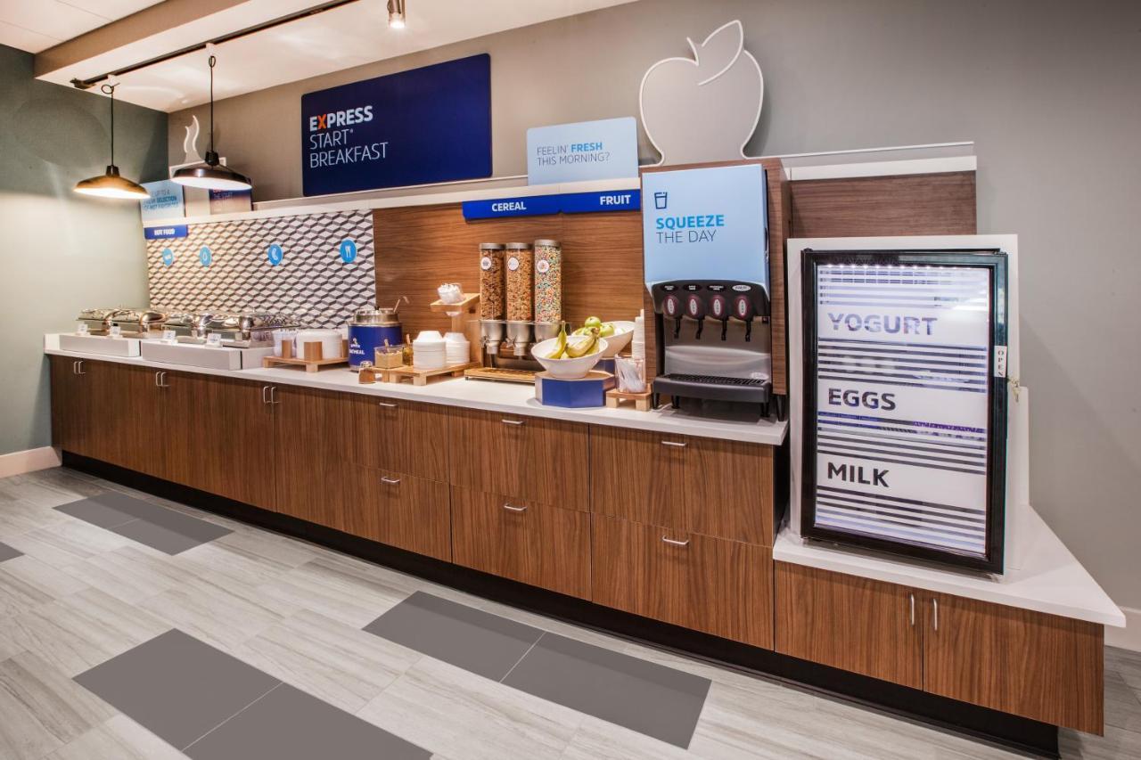 Holiday Inn Express - White Marsh By Ihg المظهر الخارجي الصورة